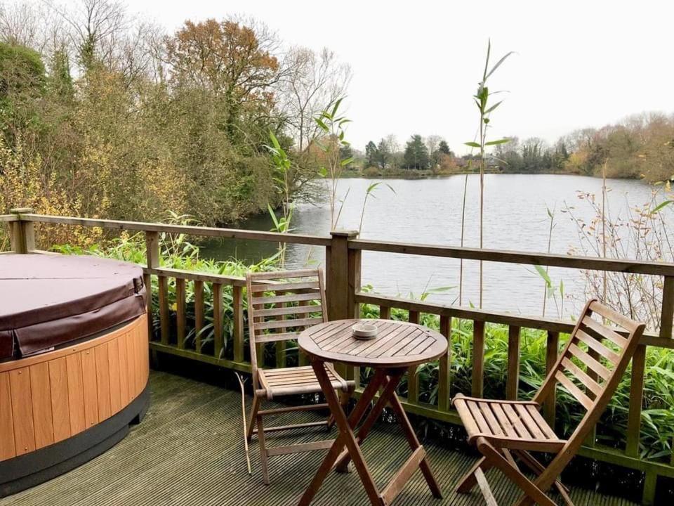 Holly Lodge 14 Hot Tub York Ngoại thất bức ảnh